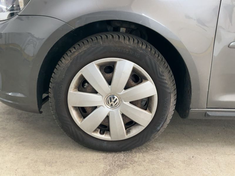 Volkswagen Touran 1.4 TSI Comfortline 2011 – снимка 3