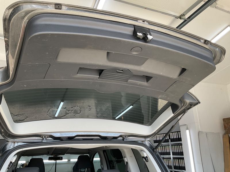 Volkswagen Touran 1.4 TSI Comfortline 2011 – снимка 30