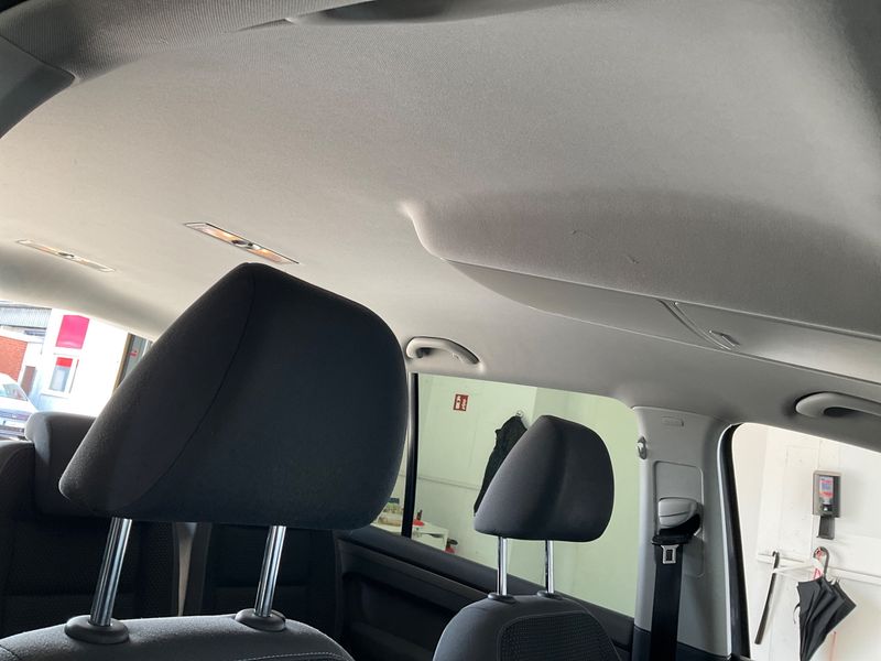 Volkswagen Touran 1.4 TSI Comfortline 2011 – снимка 37