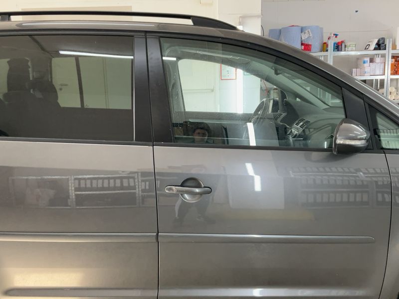 Volkswagen Touran 1.4 TSI Comfortline 2011 – снимка 10