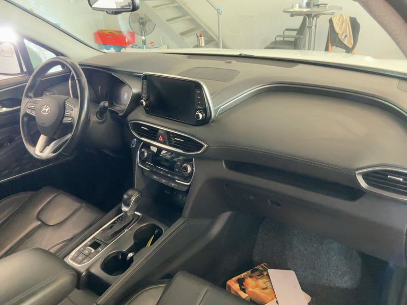 Hyundai Santa Fe 2.2 CRDi Style 2WD 2019 – снимка 17