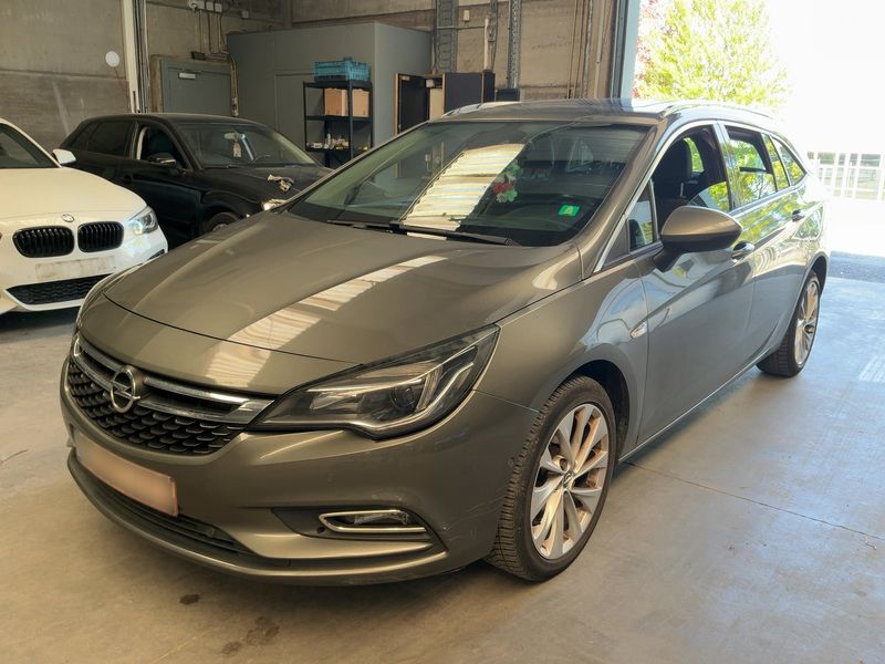 Opel Astra 1.6 CDTI DPF Innovation 2017 – снимка 1