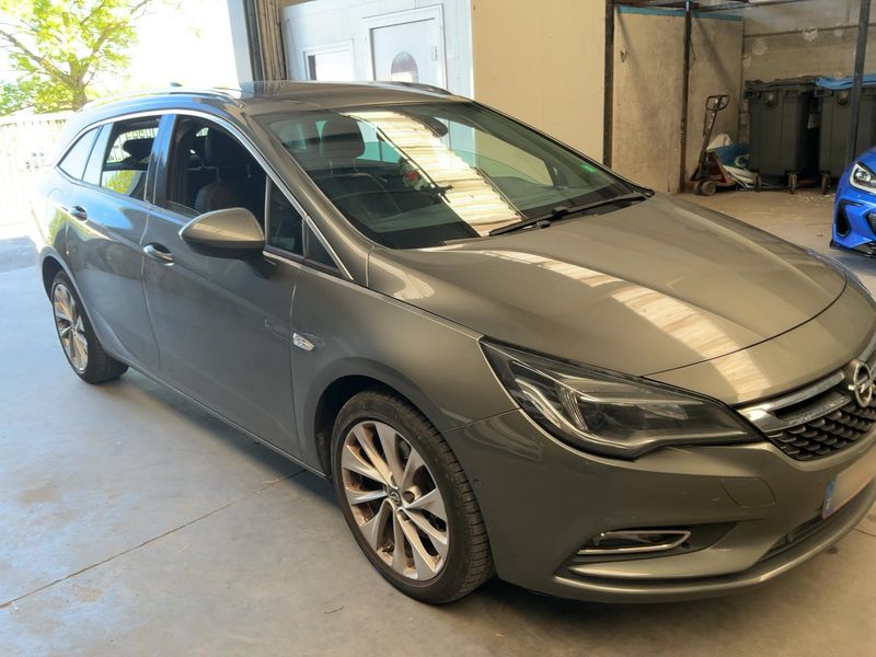 Opel Astra 1.6 CDTI DPF Innovation 2017 – снимка 12