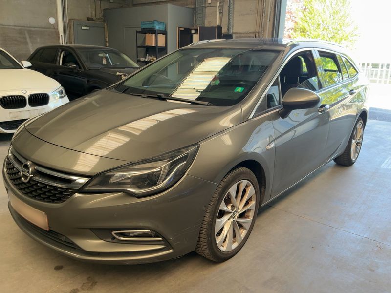 Opel Astra 1.6 CDTI DPF Innovation 2017 – снимка 2