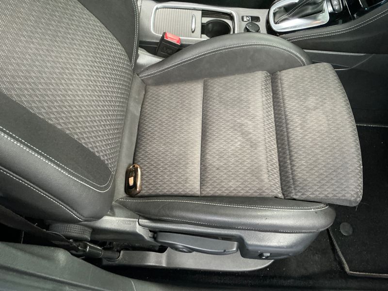 Opel Astra 1.6 CDTI DPF Innovation 2017 – снимка 24