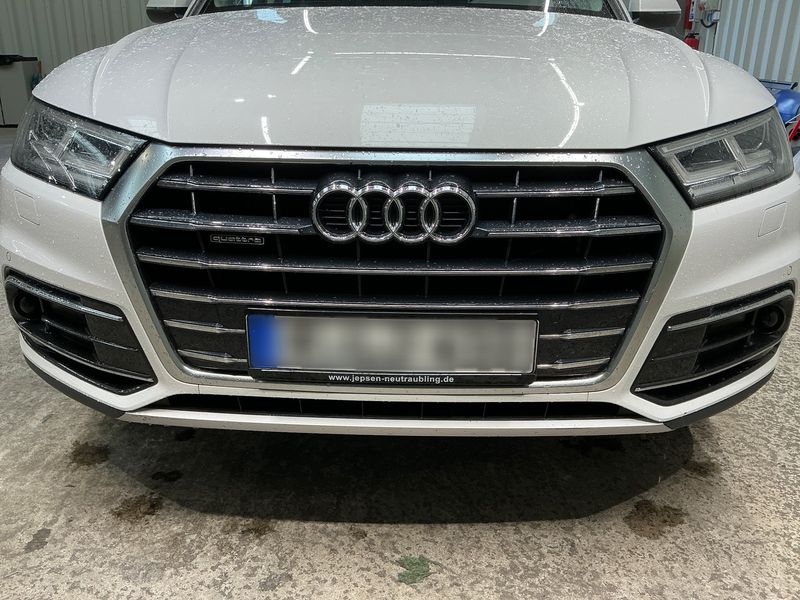 Audi Q5 2.0 TDI quattro Design 2017 – снимка 30