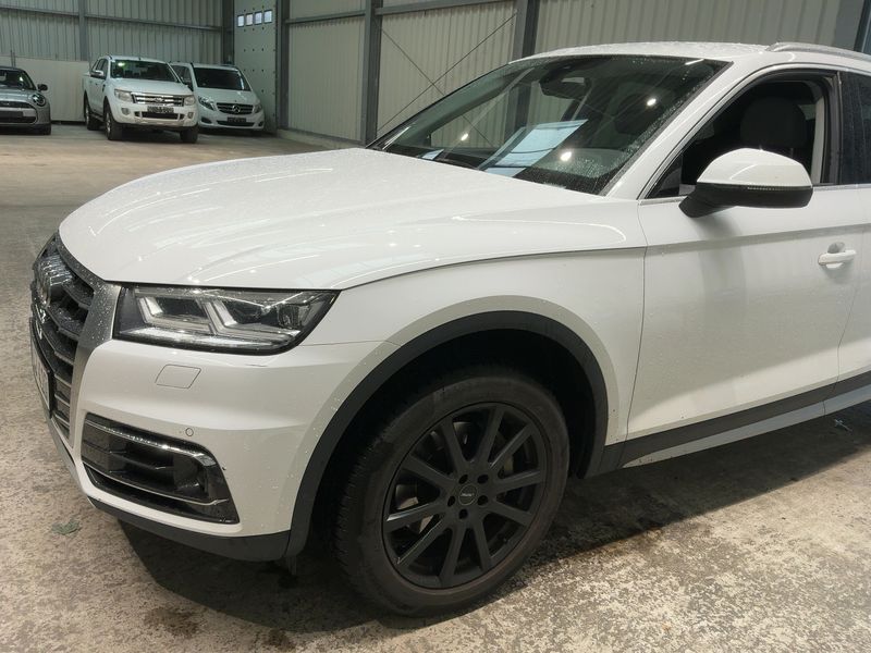 Audi Q5 2.0 TDI quattro Design 2017 – снимка 2