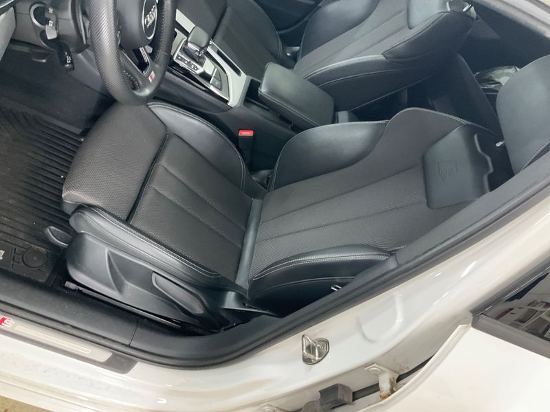 Audi A4 35 TDI Mild-Hybrid S line 2019 – снимка 24