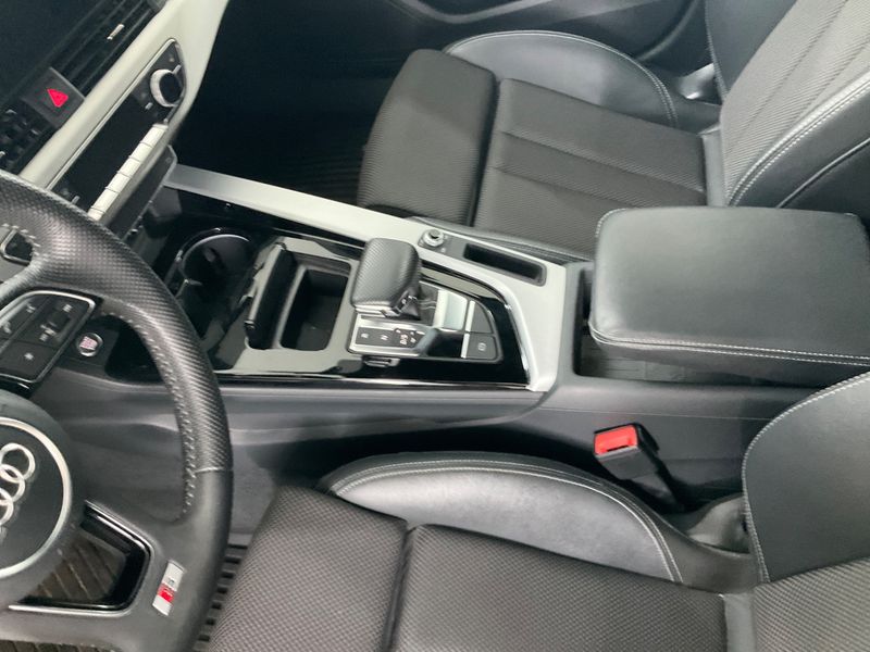 Audi A4 35 TDI Mild-Hybrid S line 2019 – снимка 26