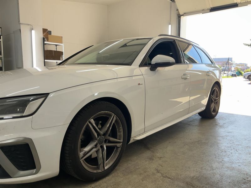 Audi A4 35 TDI Mild-Hybrid S line 2019 – снимка 2