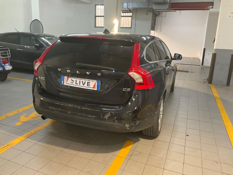 Volvo V60 2.0 D4 Momentum 2011 – снимка 2