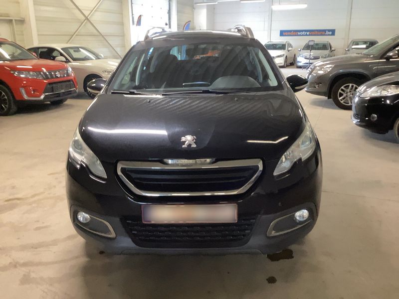 Peugeot 2008 1.2 PureTech Active 2015 – снимка 14