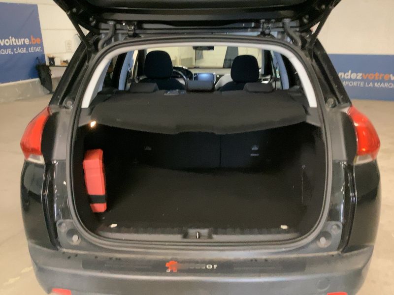 Peugeot 2008 1.2 PureTech Active 2015 – снимка 15