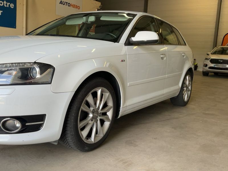 Audi A3 Sportback 2.0 TDI Ambition 2012 – снимка 2