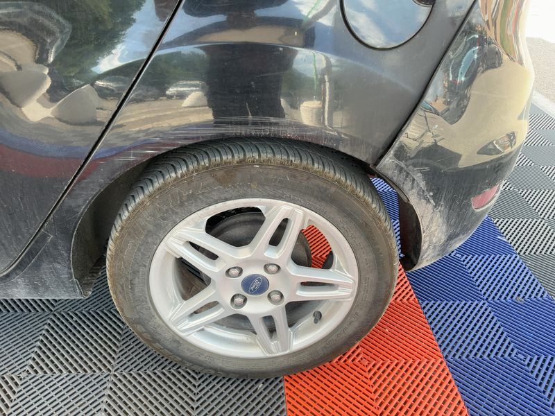 Ford Fiesta 1.5 TDCi Titanium 2014 – снимка 5