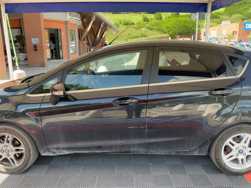 Ford Fiesta 1.5 TDCi Titanium 2014 – снимка 4
