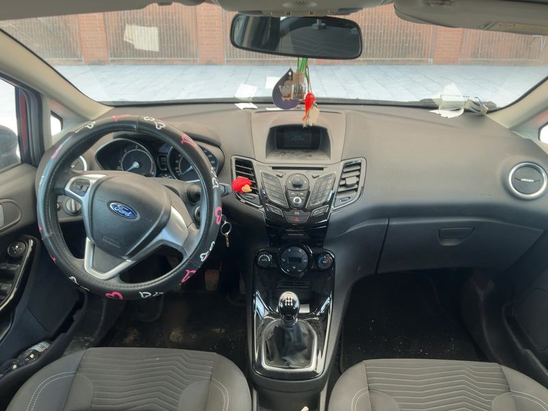 Ford Fiesta 1.5 TDCi Titanium 2014 – снимка 19