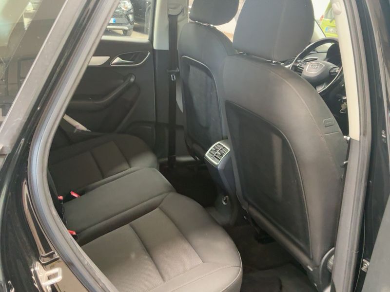 Audi Q3 2.0 TDI quattro Business 2016 – снимка 19