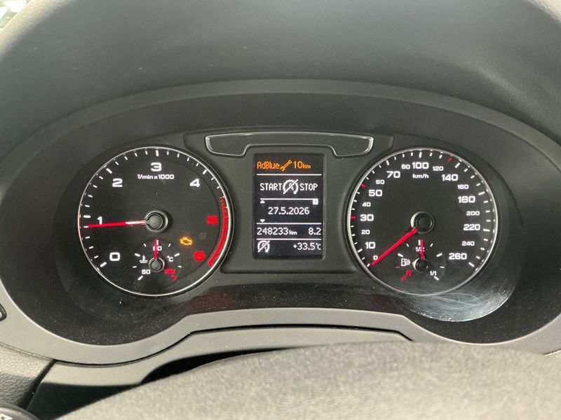 Audi Q3 2.0 TDI quattro Business 2016 – снимка 18