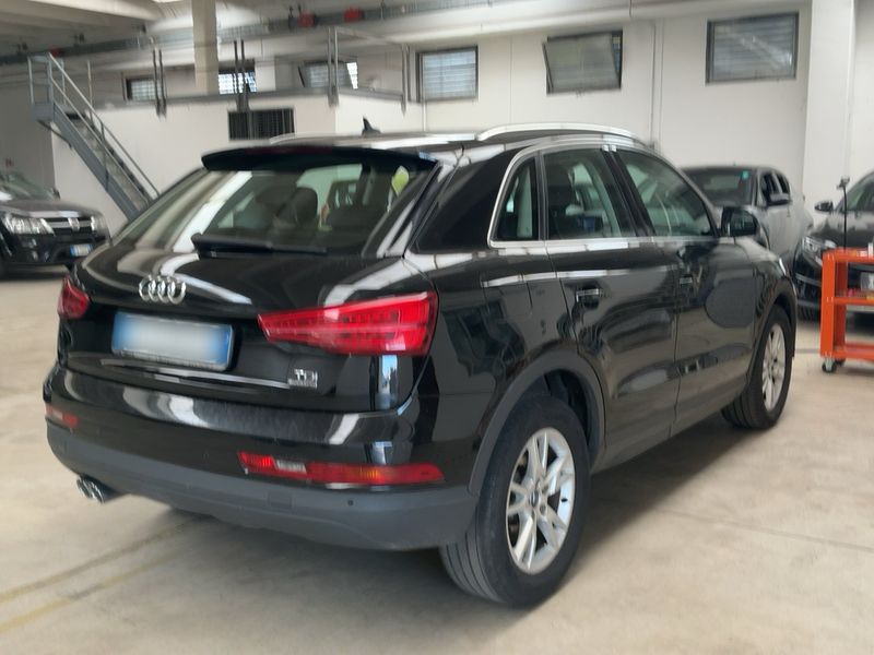 Audi Q3 2.0 TDI quattro Business 2016 – снимка 8