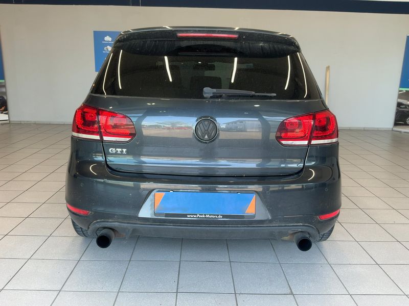 Volkswagen Golf VI 2.0 TSI GTI 2012 – снимка 7