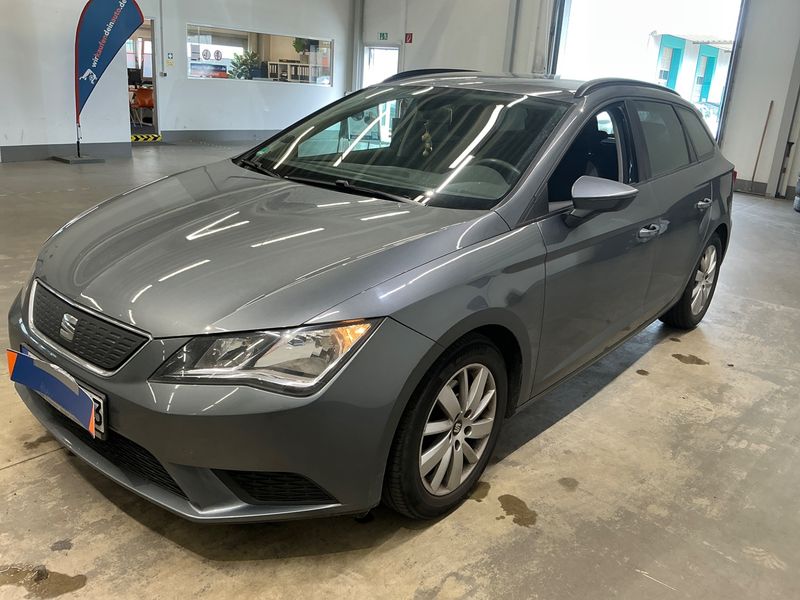 Seat Leon 1.6 TDI Reference Ecomotive 2015 – снимка 1