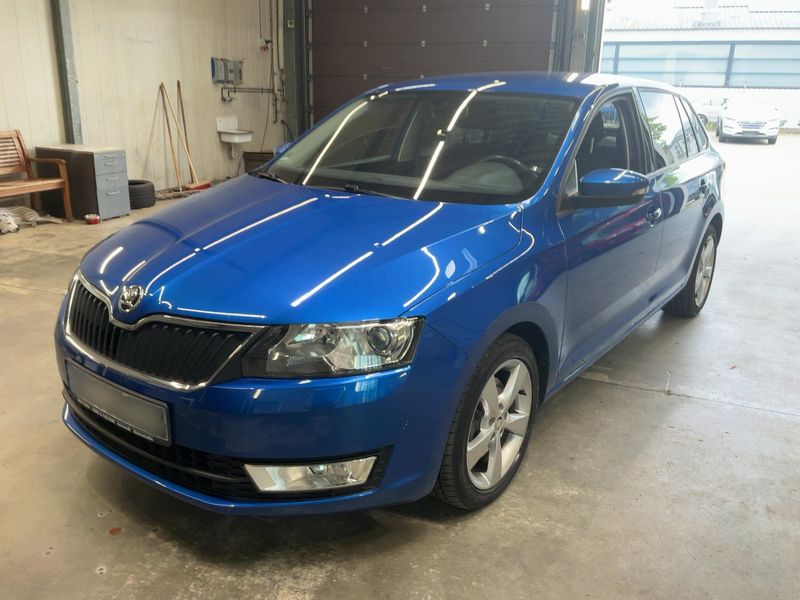 Skoda Rapid Spaceback 1.6 TDI Style 2015 – снимка 1