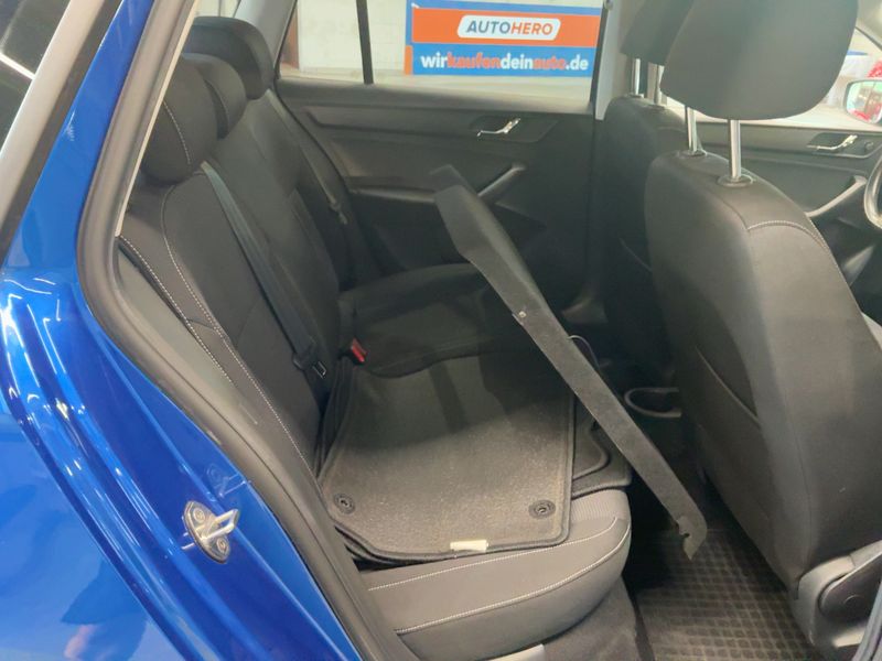 Skoda Rapid Spaceback 1.6 TDI Style 2015 – снимка 20
