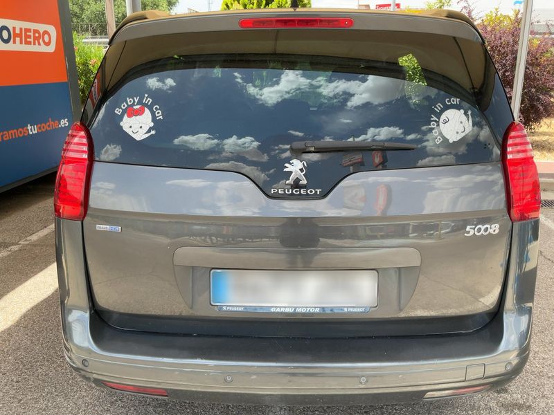 Peugeot 5008 1.6 Blue-HDi Allure 2016 – снимка на щета