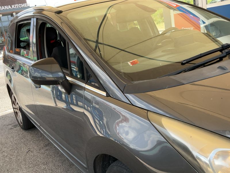 Peugeot 5008 1.6 Blue-HDi Allure 2016 – снимка 8