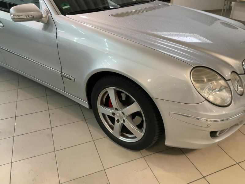 Mercedes-Benz E-Klasse E 220 CDI Elegance 2006 – снимка 12