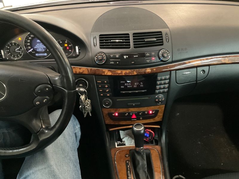 Mercedes-Benz E-Klasse E 220 CDI Elegance 2006 – снимка 17