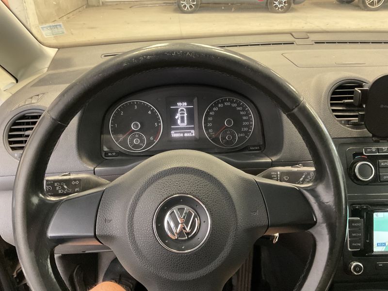 Volkswagen Caddy 2.0 TDI Maxi Trendline 2014 – снимка 38