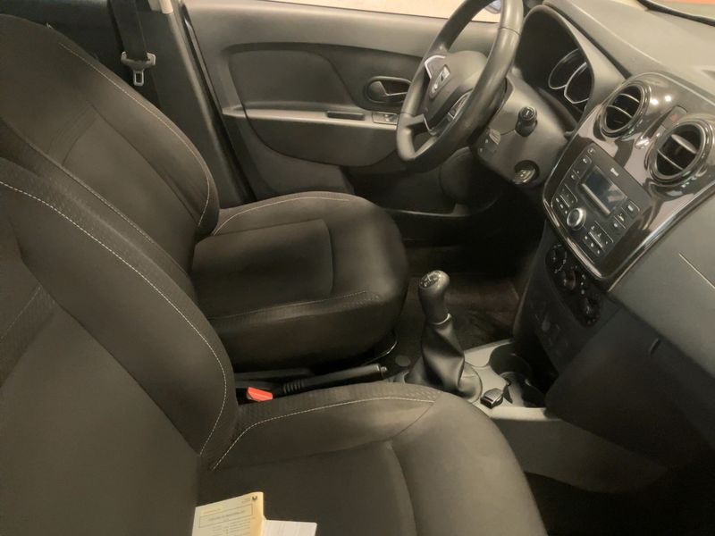 Dacia Sandero 0.9 TCe Ambiance 2018 – снимка 16