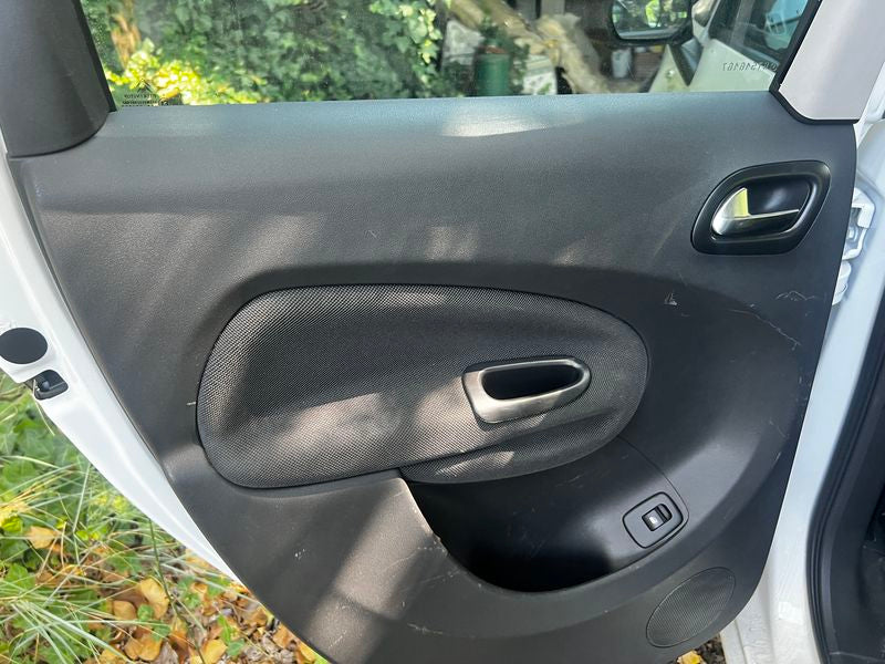 Citroen C3 Picasso 1.6 Blue-HDi Exclusive 2016 – снимка 18