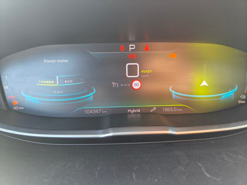 Peugeot 3008 1.6 Hybrid Allure Pack 2023 – снимка 12