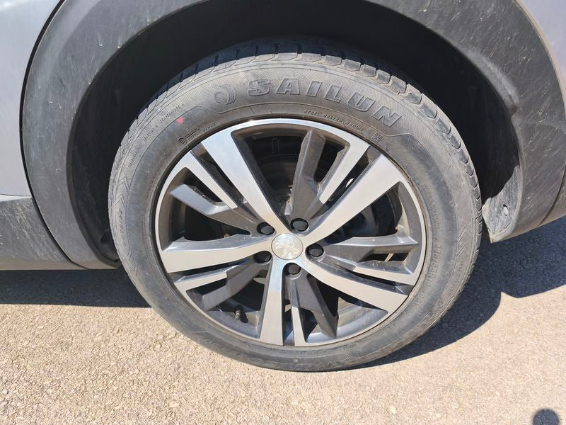 Peugeot 3008 1.6 Hybrid Allure Pack 2023 – снимка 15