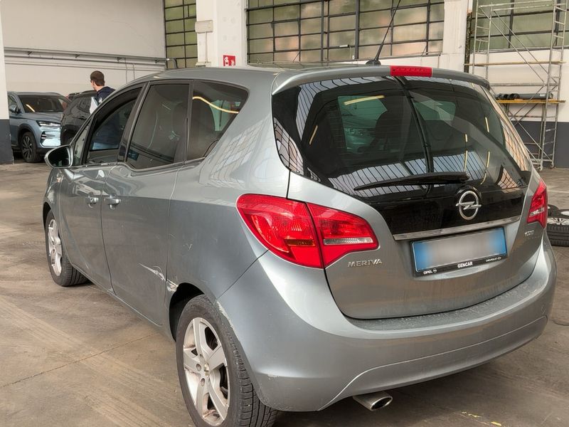 Opel Meriva 1.6 CDTI DPF Cosmo 2014 – снимка 6
