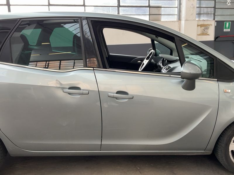 Opel Meriva 1.6 CDTI DPF Cosmo 2014 – снимка 10