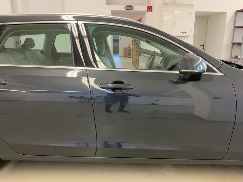 Volvo V90 2.0 D5 Momentum AWD 2017 – снимка 10