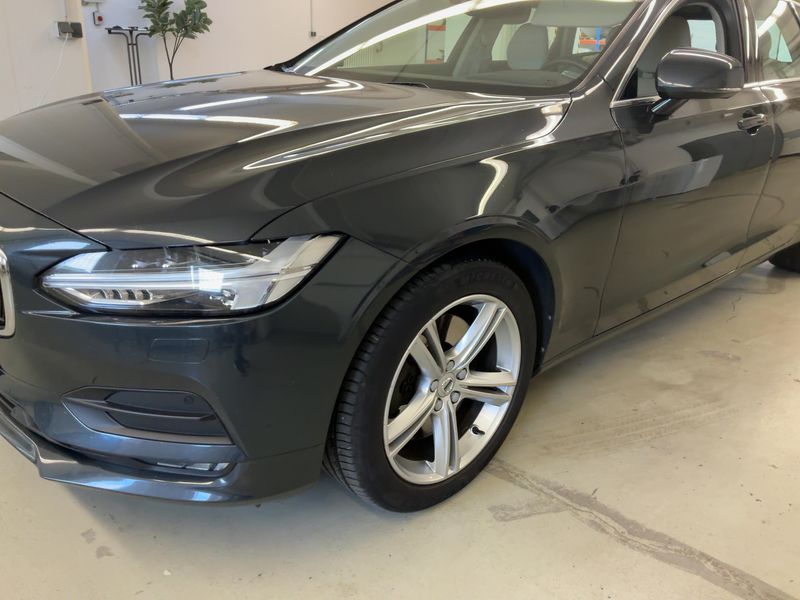 Volvo V90 2.0 D5 Momentum AWD 2017 – снимка 2