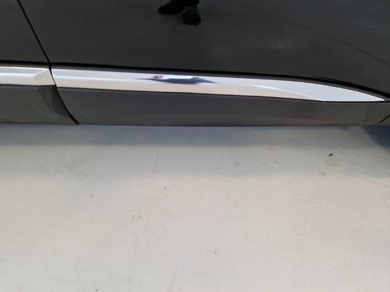 Peugeot 3008 1.6 Hybrid Allure Pack 2022 – снимка 39