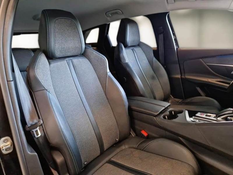Peugeot 3008 1.6 Hybrid Allure Pack 2022 – снимка 18