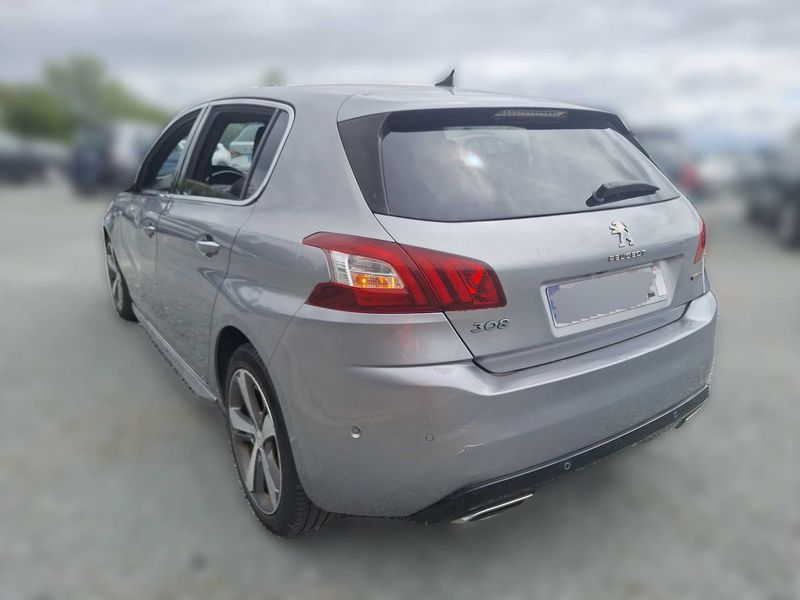 Peugeot 308 1.2 e-THP GT Line 2015 – снимка 3