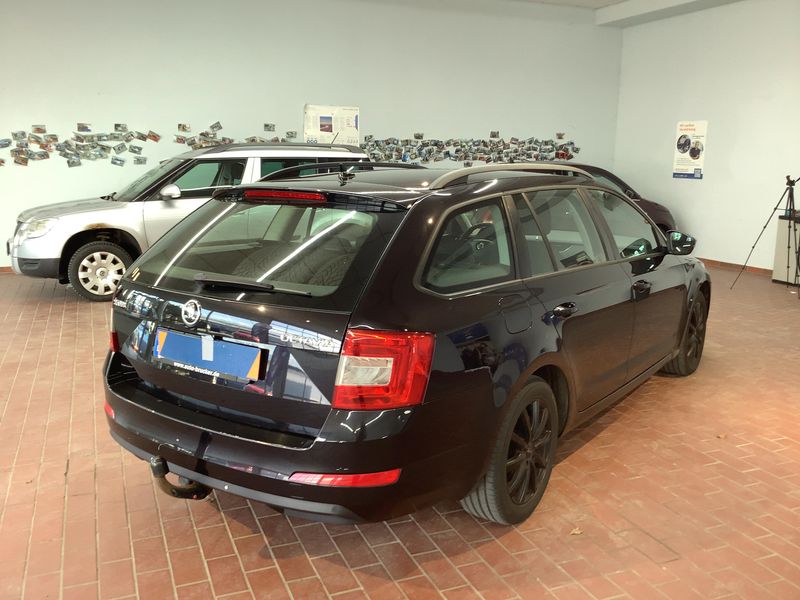 Skoda Octavia 2.0 TDI Ambition 2015 – снимка 8