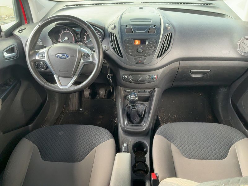Ford Tourneo 1.0 EcoBoost Trend 2019 – снимка 17