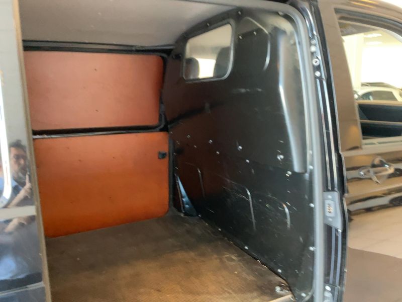 Volkswagen T6 Transporter 2.0 TDI Kasten lang 2016 – снимка 19