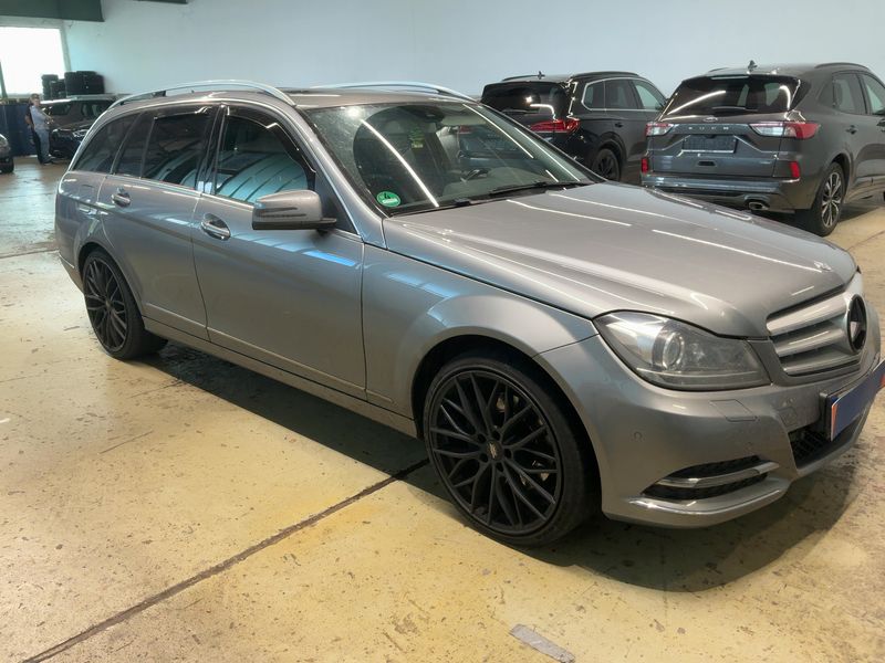 Mercedes-Benz C-Klasse C 350 CDI T BlueEfficiency Avantgarde 2014 – снимка 12