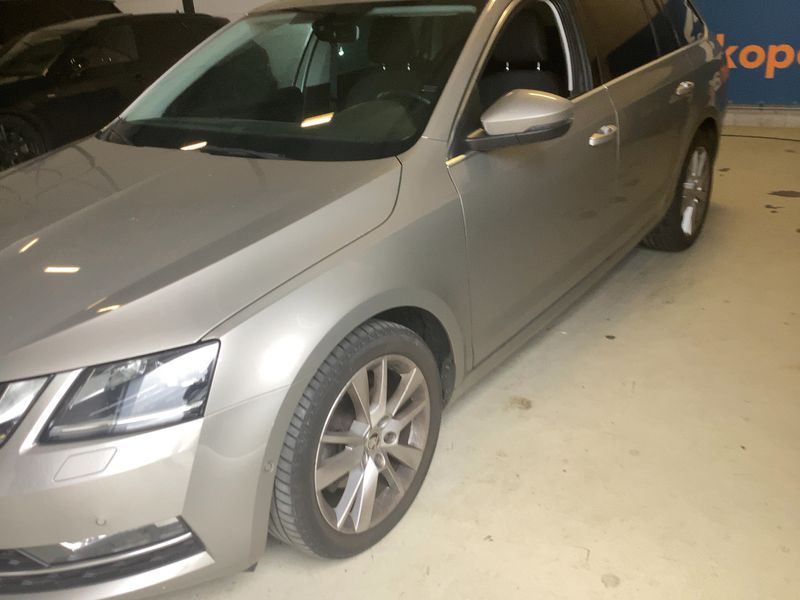 Skoda Octavia 1.0 TSI Style 2019 – снимка 2