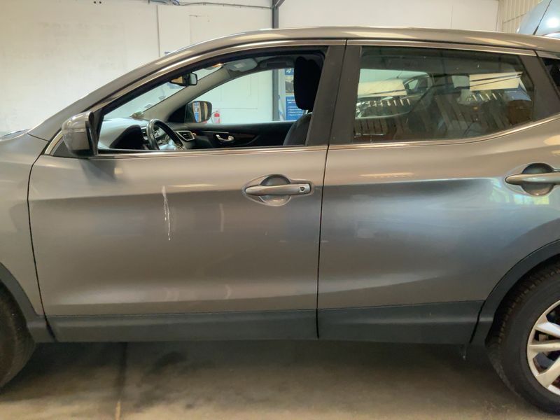 Nissan Qashqai 1.5 Turbodiesel Business Edition 2015 – снимка 4